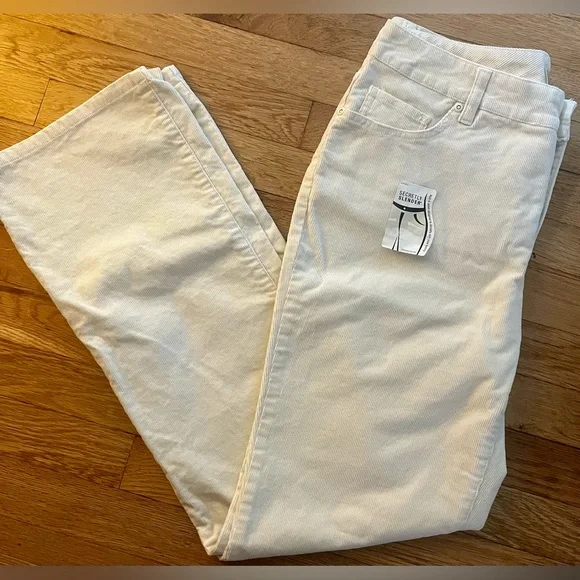 NEW St John’s Bay Secretly Slender Corduroy Pants Sz 10 - Picture 1 of 8